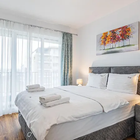 Coresi Mall Exclusive #collection & Apartment Brasov