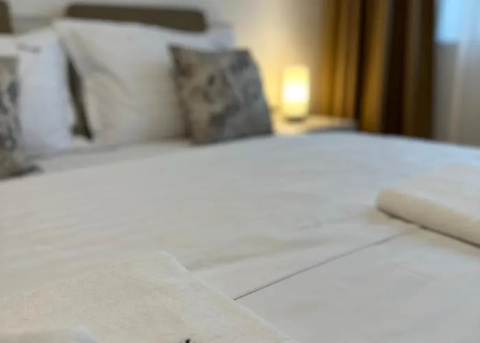 Coresi Mall Exclusive #collection & Apartman Brassó