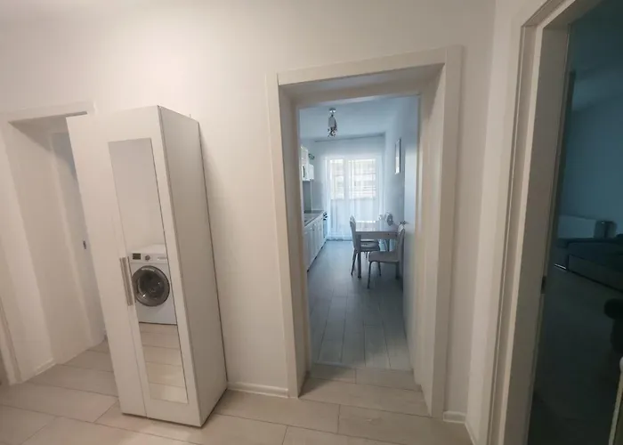 Coresi Mall Exclusive #collection & Apartman Brassó